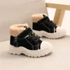 Botas meninos inverno quente crianças espessadas veludo sapatos de algodão meninas impermeáveis curto bebê crianças 231122