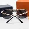 Óculos de sol de designer de luxo para mulheres Protetor Protetor Eyewear Purity Design UV400 versátil óculos de sol que dirigem viagens compras praia vestem copos de sol