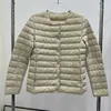 Mulher jaquetas parkas femininas super leve tanque em torno do pescoço manga longa roupa interior cor sólida underlay 90 pato branco para baixo