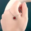 Ciondoli JoiasHome Trendy Argento 925 Gioielli Pietre preziose Collana con pendente per le donne a forma di cuore Rubino Zircone Regalo di anniversario femminile Festa