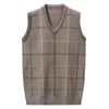 Men's Vests Knitted Vest Stylish Mid-aged Sweater Plaid Print Soft Warm For Fall Spring Fashion Men Sleeveless