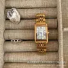 ساعة فاخرة جديدة رومانية صغيرة من الذهب الذهب ووتش فرقة مربعة كوارتز الطبعة النسائية