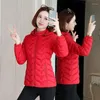 Kadın Trençkotları Büyük Boy Kış Kısa Down Pamuklu Kapşonlu Ceket Hafif Sonbahar Slim Fit Sıradan Sıcak Parka Ceket Kadın Dış Giyim