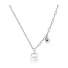 Kedjor Asymmetriska Luck Square Brand Necklace Feminin Light Luxury Goodluck Transfer Simple Elegant Halsband E Pendant