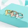 Tiffanyes anneaux concepteur femmes qualité originale luxe hommes et femmes anneaux larges anneaux Sterling saint valentin présent