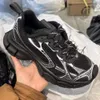 Mesh Sneaker Triple S Track 3xl Yıpranmış Ayakkabı Spor Ayakkabıları Balencaiiga Paris 3xl Ayakkabı Yükseltilmiş Aile Erkeklerin Kadınların Nefes Alma Etkisi Y1FML