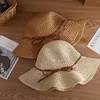 Berets Womens Summer Straw Sun Hat Anti-UV Sunshade Foldable Cap With Slim Decor For Outdoor Sports Hiking Travel