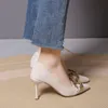 Chaussures habillées chaîne talons hauts talons aiguilles pour femmes 2023 été nouveau bout pointu dos sandales vides femmes chaussures pour femmes