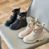 Stivali caldi per ragazze neve autunno inverno bambini alta moda pelle scamosciata gomma morbida piattaforma scarpe sportive sneakers per bambini