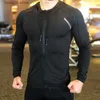 Abbigliamento da palestra Giacca da palestra Uomo Cappotto sportivo Fitness Manica lunga Corsa Elastico Felpe con cappuccio Cerniera Slim Felpe da trekking Giacche da jogging maschile T230422