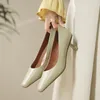 Sukienka buty w stylu Korea prosta kobieta okrągłe palce sprężynowe pompki Prom Pumps Sheepskin Pumpa 5,5 cm Greeen Color
