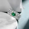 Clusterringen luxe kristal vrouwelijke natuurlijke smaragdgroene ring 925 sterling zilveren bruiloft voor vrouwen beloven liefde grote verloving