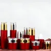 Butelki z czerwonego szklanego słoika okrągłe słoiki kosmetyczne Ręcznie twarz kremowe sprayjowe słoiki butelki ze złotą/srebrną akrylową pokrywką 20G-30G-50G FWGBO