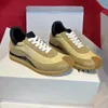 Luxurys Sneakers Flow Runner Chaussures Femmes Populaires Voyage en plein air Soft Upper Daim Casual Chaussure Hommes Chaussures de sport espagnoles Honey Semelle antidérapante Chaussures de tennis