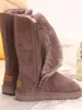 Scarpe eleganti da donna classiche da ragazza Stivali da neve invernali 2023 Pelliccia calda in vera pelle impermeabile Australia Plus Velluto alto al ginocchio 231121