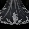 Bridal Welles Przyjazd Ivory Cathedral Wedding 3D Flower Appliques Bride Veil Seksowne akcesoria