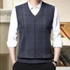 Men's Vests Knitted Vest Stylish Mid-aged Sweater Plaid Print Soft Warm For Fall Spring Fashion Men Sleeveless