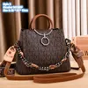 wholesale ladies shoulder bags 11 elegant and large-capacity retro handbag three-layer interlayer printed handbags letter contrast leather bucket bag 2639#