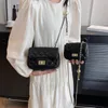 أكياس مسائية أنثى 2023 نيو أومنماتش رينج سلسلة حقيبة أزياء الكرة الذهبية حقيبة صغيرة مربع حقيبة كبرى الملمس
