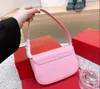 Borsa a tracolla da donna di design con patta di moda di lusso borsa da donna in nappa tote borsa casual pochette unica per San Valentino cinturino jingle bag 2023