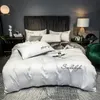 Bedding sets High End Skin Friendly Set Queen Luxury Embroidery Duvet Cover with Flat Sheet Simple Durable King Size s 230422