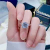 Cluster Rings S925 Silver Classic Four Prong Wedding Engagement Ring Micro-Set 4CT Simulation Soan Stone Diamond Jewelry Anniversary Gift