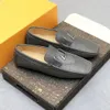 Driver Moccasin Męski designerski buty do jazdy aksamitne skórzane poślizg na sukience buty Męs