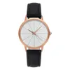 Armbandsur Women's Watch Quartz Dial Digital Frosted Leather Strap Ladies and Girls 'Simple Relojes de Pulsera Cuarzo