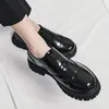 Brogue Round Head Leather Brand Men Casual Driving Designer Black Thick Soled Lace Up Oxford Wedding Dress Shoes 231122