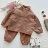 Kledingsets Polarfleecepak voor kinderen Trainingspak met rits voor jongen en meisje Babykleding Herfst Winter Geïsoleerde sweatshirtbroek Sportkleding 231122