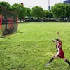 バドミントンは、バッティングケージ231122をトレーニングするためのソフトボール調整可能なゾーンターゲットを投げるために野球の練習ネットをセットします231122