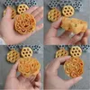 Bakningsverktyg Fried Twist Mold Shake Flower Tool Money Circle Pastry Honeycomb Cake Board Kitchen