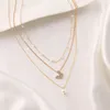 Pendanthalsband Korea Trendiga lyxiga flerskiktade fjärilspärlhalsband för kvinnor Temperament Gold Color Choker Chain Wedding Jewelry