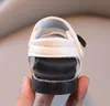 Kleinkind Kinder Luxus Sandalen Baby Jungen Mädchen Designer Strand Slides Sommer Slip-On Kinder gestreifte Schuhe Hausschuhe Leichte Freizeitschuhe