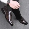 Geklede schoenen Luxe lederen heren voor bruiloft Formeel Oxford Business Casual Kantoorwerk Klassiek Heren Puntig 231121