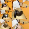 Keychains Lanyards S med Box Fortune Cookie Bag Hanging Car Keychain Flower Charm smycken Kvinnor Män gåvor Fashion Pu Leather Key Chain Motion Design 66ESS
