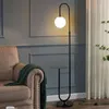 Lampy podłogowe Nowoczesna lampa LED z okrągłym stołem szklana piłka w art deco salon lampy odczytu el sypialnia nocna