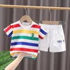 Kläduppsättningar Småbarn Baby Boys Girls Clothes Summer Cutoon Cartoon Dinosaur Fashion Children O-Neck T-Shirtshortsbag Kids Tracksuits 230422