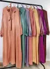 Etniska kläder Yzz Muslimsk kvinna klänning Mellanöstern Dubai Abaya Lantern Sleeve Bright Silk Turkey Dresses 2023 Luxury Evening