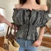 Blouses Femmes Chic Corée Hors Épaule Crop Tops Blusas Femmes 2023 Été Bow Tie Slim Taille Noir Dentelle Ventre Peplum Chemises À Carreaux Courtes