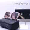 مصمم شانيلز نظم القنوات channelsunglasses دورة الأزياء الفاخرة ماركات امرأة صغيرة مع مربع الماس مربع Sunshade شكل أشعة الشمس حزمة كاملة