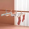 Hangers 1 pc 360 graden roterende plastic sokken clip druppel hanger huiskleding kinderen opslag multi-clip haak ondergoed droogrek