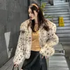 Frauen Pelz Leopard Punkt Quadrat Kragen Petite Short Hohe Taille Mantel Für Frauen Winter 2023 Nachahmung Top Großhandel