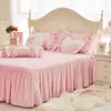 Bedding sets Pink Purple Blue Korean Princess Girl Fleece Fabric Set White Ruffle Bow Duvet Cover Flannel Velvet Bed Skirt Pillowcase 230422