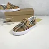 Luxe designer schoenen Kids Sneakers Brand Designer schoenen Classic Summer Spring Unisex Print Plaid House Check-on Lazy Toddler Ademende buitenschoenmaat 25-35