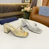 Svart Celeste Patent Leather Transparenta Sandals Slippers Mid-Heel Slides Lady Block Heels Slipper Mules Home Casual Fashion