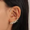 Orecchini a cerchio Ragazze europee e americane Semplici non forati Graziose foglie geometriche Orecchio auricolare Clip con zircone pendente