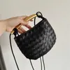 Handtasche Venetasbottegas Sardine Woven Bag Silver Knot Bag One Shoulder Crossbody Handtasche Cloud Dumpling Bag Girl