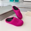 Paardenhaar slippers ontwerper bontglaasjes vrouwen rond teen loafers zwarte roos rood pluche muildieren half slipper mannen rubberglijbaan met doos