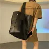 BottegavVeneta Totes Designer Borse 2023 Nuova borsa tote ad alta capacità Borsa da donna Borsa super grande Borsa in tessuto Tracolla larga Borsa a tracolla Borsa a tracolla singola7h TFZG